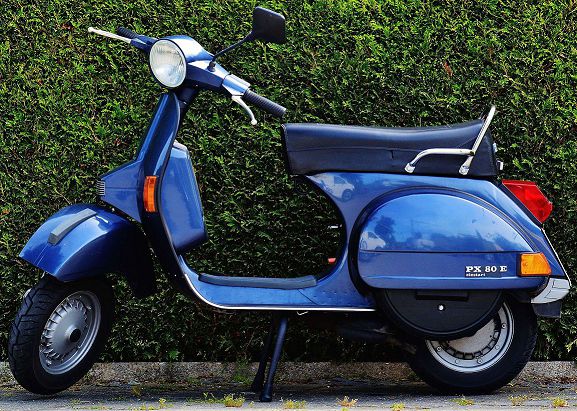 生活英文-行：交通相關單詞-scooter小型機車